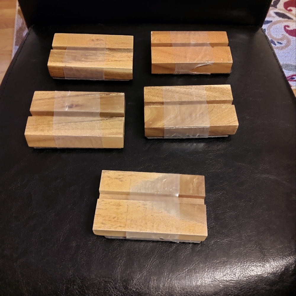 NWT 5 Slate Food Markers w/Wooden Base Firm Price